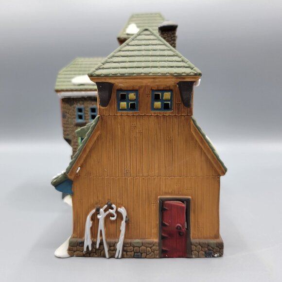 Vtg Dept 56 Heritage Village "McGrebe Cutters & Sleighs" Lighted House Porcelain - Picture 11 of 15